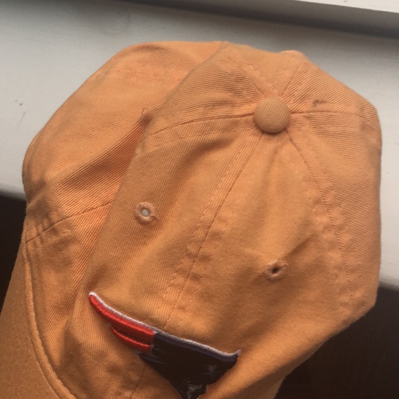 orange patriots hat (reebok) - Picture 4 of 4